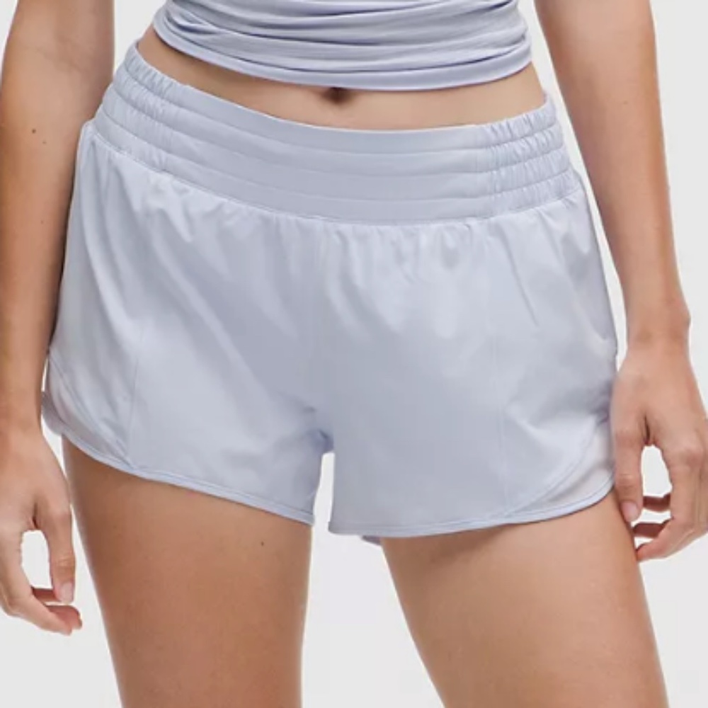 Lululemon Hotty Hot High-Rise Lined Short 2.5" Size 14, Serene Blue